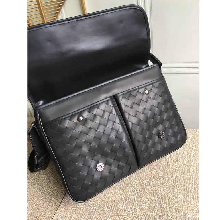 Official Brother Sam Bag 2112SF0073 Veneta Bottega 0705